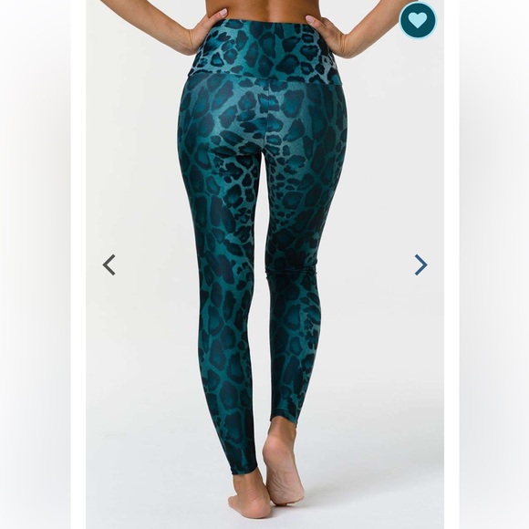 Onzie Blue, Grey Leopard Print, Sz s - Picture 4 of 10